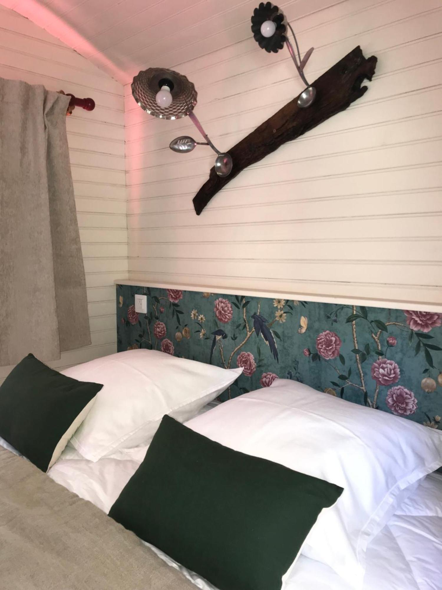 Le Val Du Pech Chantant Chambres D'Hotes Pern Εξωτερικό φωτογραφία